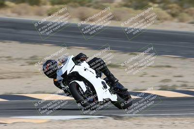 media/Nov-16-2025-Race Pace (Sun) [[8c5fa54630]]/Non Verified Riders (1st 20 Minutes)/2-Turn 10 (1010am)/